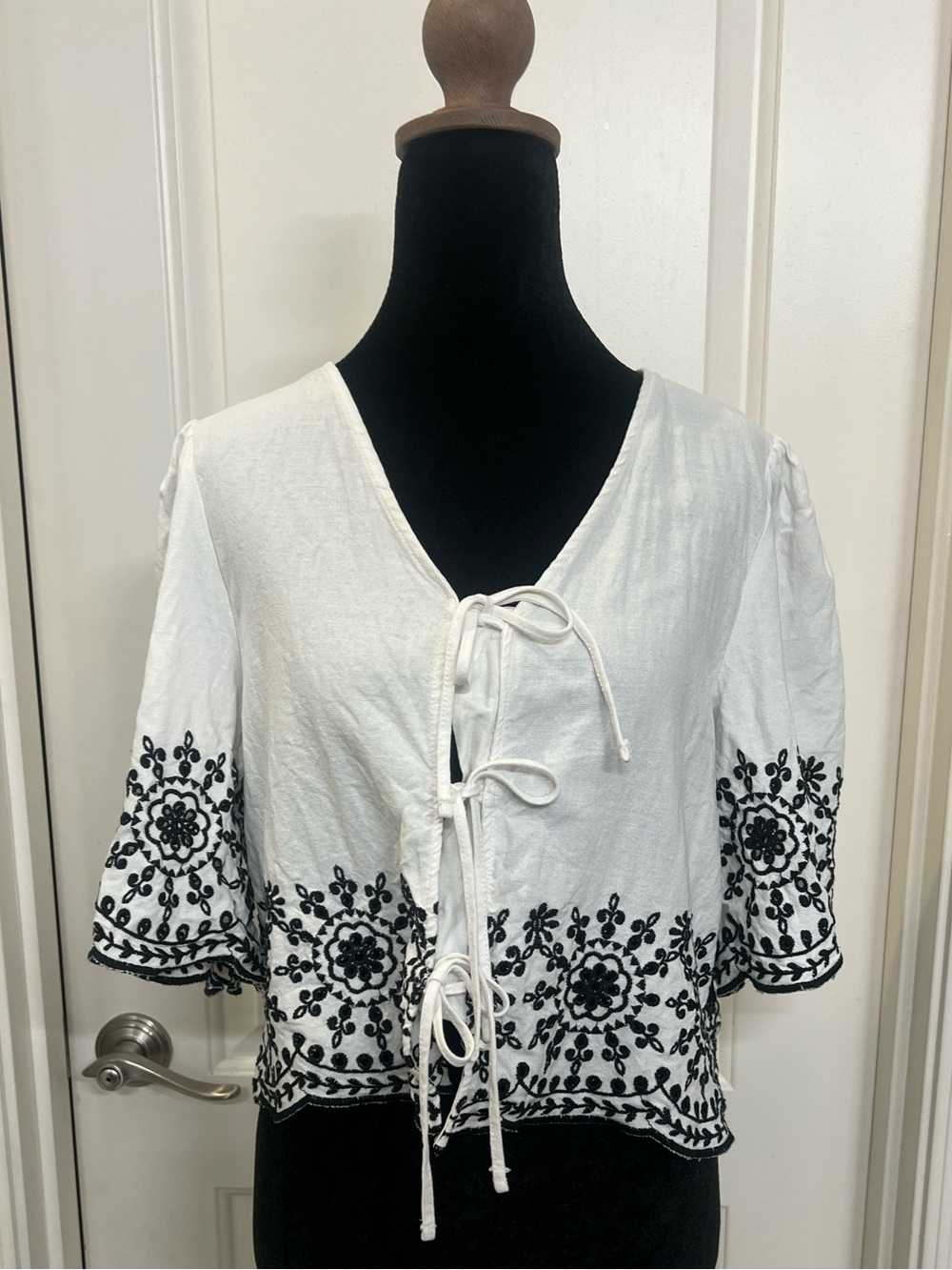 Embroidered Tie-Front Women’s Top - White with Black Floral Detail